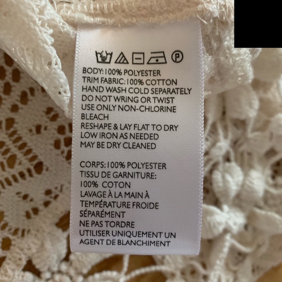 UO Kimchi Blue Crochet Tank Cream Floral SZ XS - Picture 4 of 6